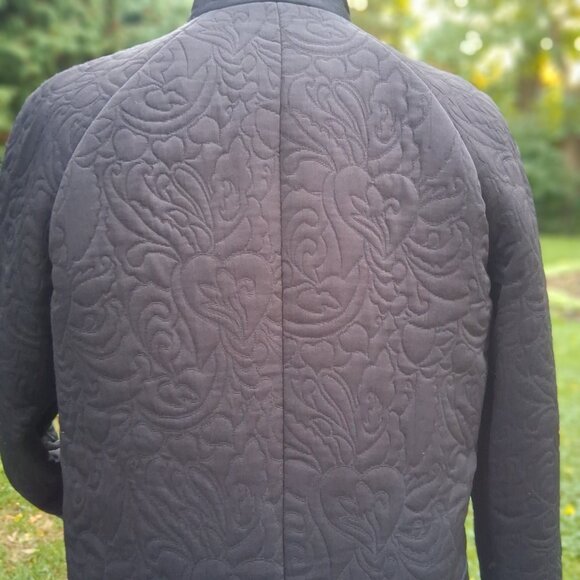 Unique Quilted Metalic design Rachel Roy Coat Size Large - Picture 9 of 10